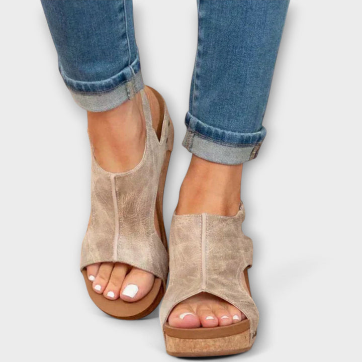 Lina - Orthopädische Schuhe mit Keilabsatz