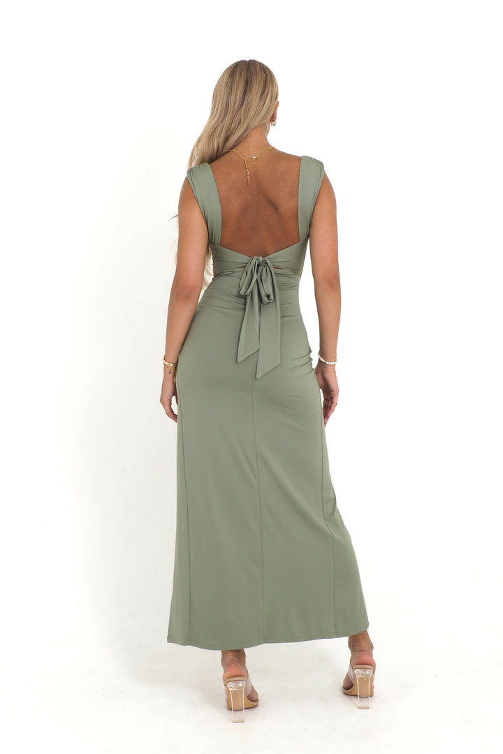 Claire™ | Abito aderente con spacco e arricciature