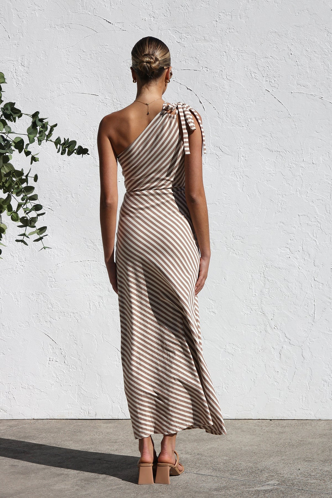 Rocia™ | Abito estivo con righe e tocco elegante